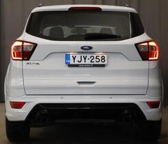 Ford Kuga vaihtoauto