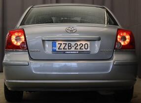 Toyota Avensis vaihtoauto