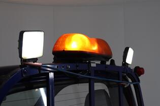 Mazda B2500 vaihtoauto