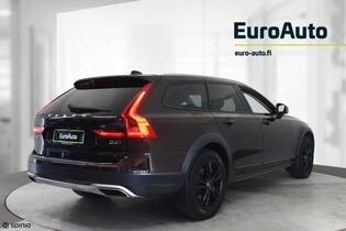 Volvo V90 Cross Country vaihtoauto