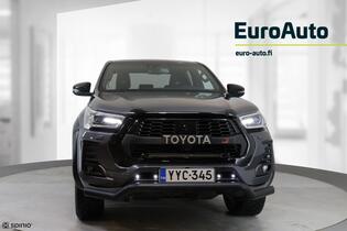 Toyota Hilux vaihtoauto