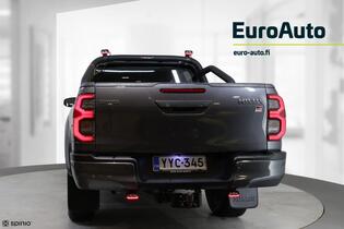 Toyota Hilux vaihtoauto