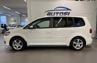 Volkswagen Touran vaihtoauto