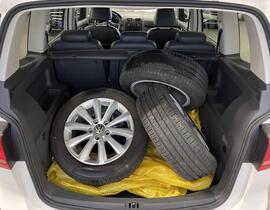 Volkswagen Touran vaihtoauto