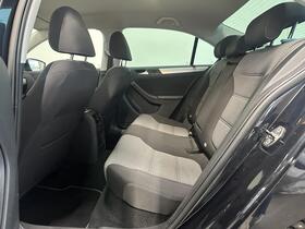 Volkswagen Jetta vaihtoauto