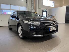 Honda Accord vaihtoauto