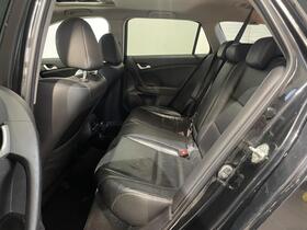 Honda Accord vaihtoauto