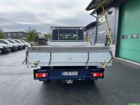 Nissan NV400 vaihtoauto