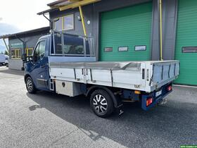 Nissan NV400 vaihtoauto