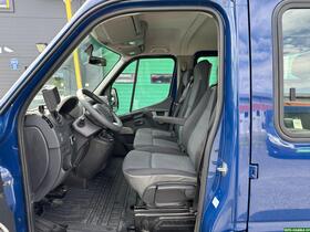 Nissan NV400 vaihtoauto