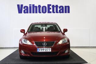 Lexus IS vaihtoauto