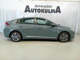 Hyundai IONIQ plug-in vaihtoauto