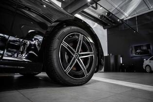 Mercedes-Benz EQS vaihtoauto