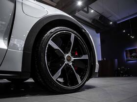 Porsche Taycan vaihtoauto