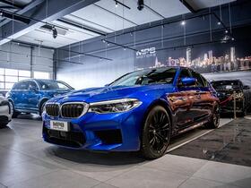 BMW M5 vaihtoauto