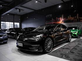 Tesla Model 3 vaihtoauto