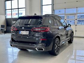 BMW X5 vaihtoauto