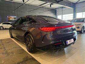 Mercedes-Benz EQS vaihtoauto