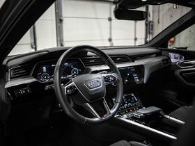 Audi e-tron vaihtoauto