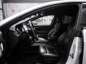 Tesla Model S vaihtoauto