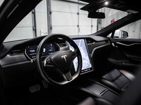 Tesla Model S vaihtoauto