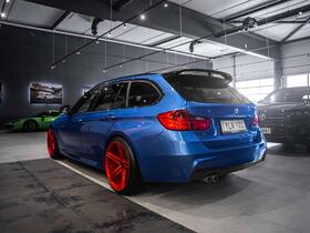 BMW 330 vaihtoauto