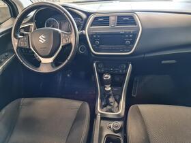 Suzuki SX4 vaihtoauto