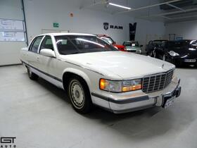 Cadillac Fleetwood vaihtoauto