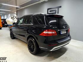 Mercedes-Benz ML vaihtoauto