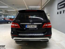 Mercedes-Benz ML vaihtoauto