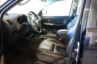 Toyota Hilux vaihtoauto