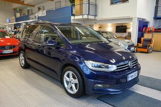 Volkswagen Touran vaihtoauto