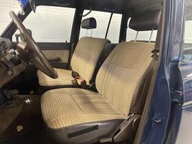 Toyota Land Cruiser vaihtoauto