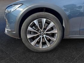 Volvo V90 Cross Country vaihtoauto