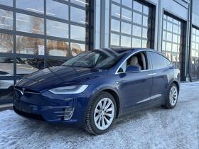 Tesla Model X vaihtoauto