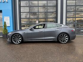 Tesla Model S vaihtoauto