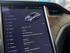 Tesla Model S vaihtoauto