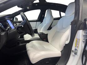 Tesla Model S vaihtoauto