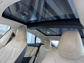 Tesla Model S vaihtoauto