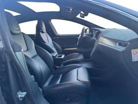 Tesla Model S vaihtoauto