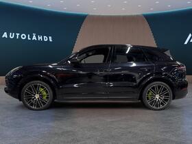 Porsche Cayenne vaihtoauto