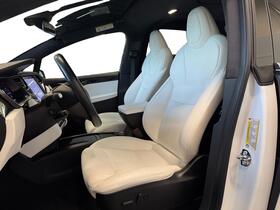 Tesla Model X vaihtoauto