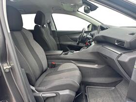 Peugeot 5008 vaihtoauto