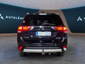 Mitsubishi Outlander PHEV vaihtoauto