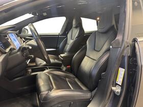 Tesla Model S vaihtoauto