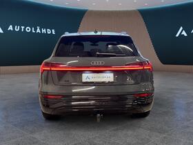 Audi Q8 e-tron vaihtoauto