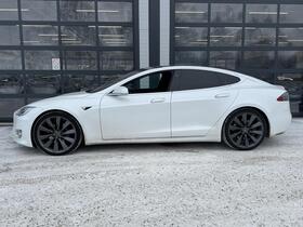 Tesla Model S vaihtoauto