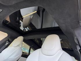 Tesla Model S vaihtoauto