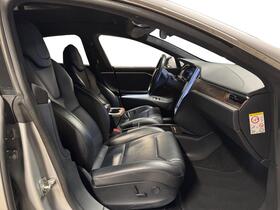 Tesla Model S vaihtoauto