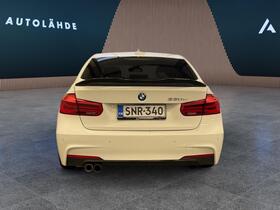 BMW 330 vaihtoauto